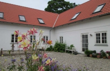 Retreat for stressramte på Samsø med Stresscoach Lisbeth Fruensgaard og yogalærer Anette Meldgaard Retreat for stressramte på Samsø med Stresscoach Lisbeth Fruensgaard og yogalærer Anette Meldgaard