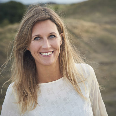 Stresscoach og forfatter Lisbeth Fruensgaard Stresscoach og forfatter Lisbeth Fruensgaard