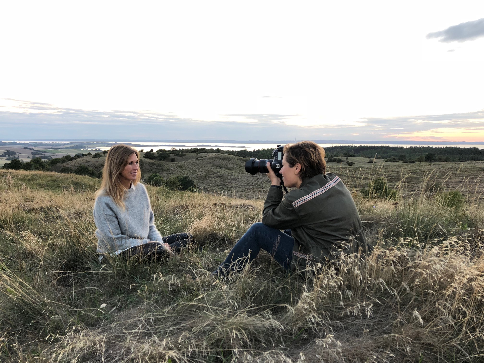 Fotosession med Anne Kring til Lisbeth Fruensgaard nye bog om stress.